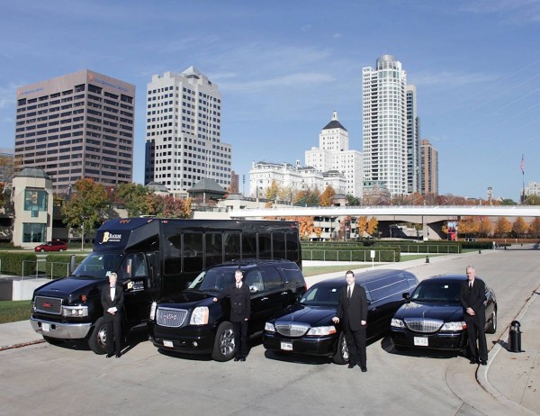 Blackline Limos - Your limousine service